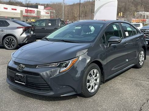 New 2026 Toyota Corolla LE image 3