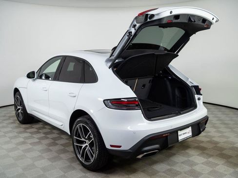 New 2026 Porsche Macan AWD/4WD image 33