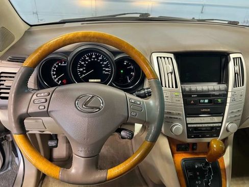 Used 2005 Lexus RX 330 AWD image 8