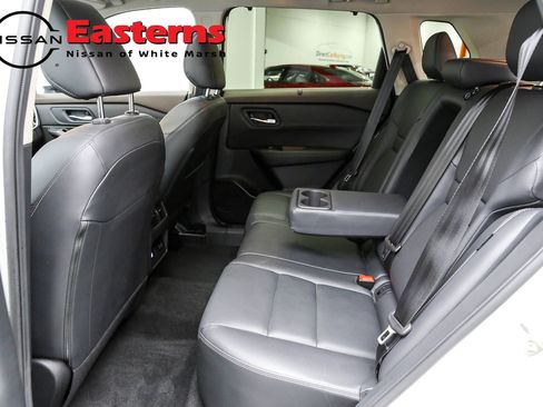 Used 2023 Nissan Rogue SL w/ SL Premium Package image 23