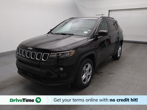 Used 2024 Jeep Compass Latitude image 1