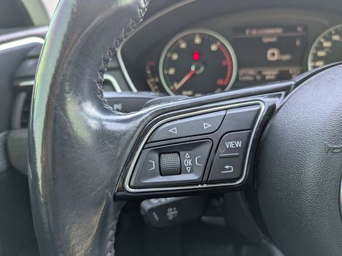 Used 2017 Audi A4 2.0T Premium image 23