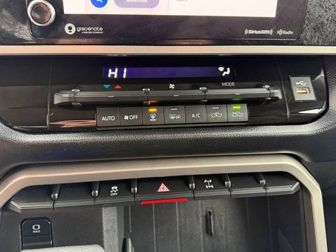 Used 2022 Toyota Tundra SR5 image 24