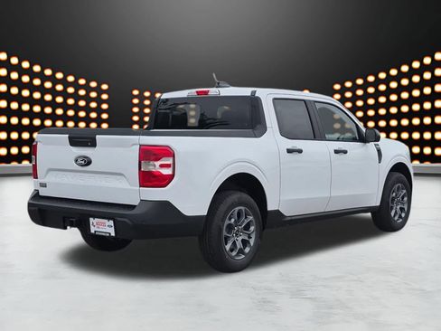 New 2026 Ford Maverick XLT w/ XLT Luxury Package FWD image 8