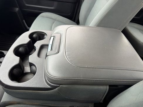 Used 2017 RAM 2500 Tradesman w/ Chrome Appearance Group image 23