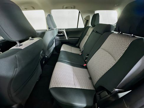 Used 2024 Toyota 4Runner SR5 image 28