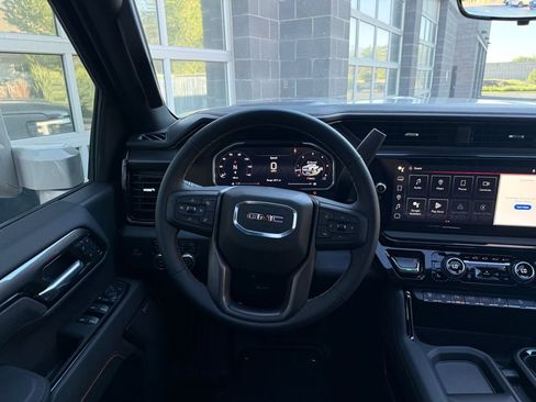 Used 2026 GMC Sierra 2500 AT4 AWD/4WD image 38