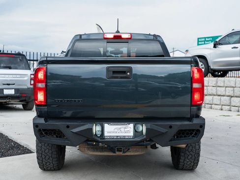 Used 2018 Chevrolet Colorado LT w/ Luxury Package, Chrome AWD/4WD image 5