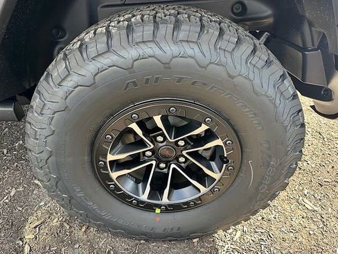 New 2026 Jeep Wrangler Unlimited Rubicon image 28