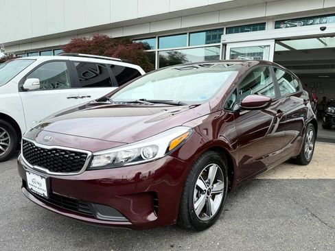 Used 2018 Kia Forte LX w/ LX Popular Package FWD image 3