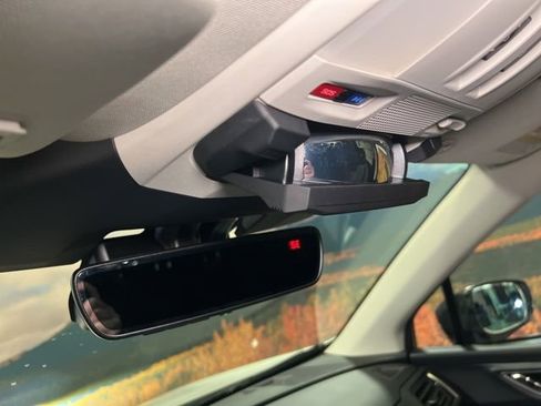 Certified 2025 Subaru Ascent Limited w/ Popular Package #1 image 50