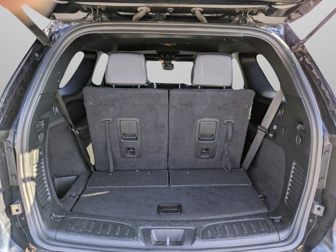 Used 2024 Dodge Durango GT AWD/4WD image 9