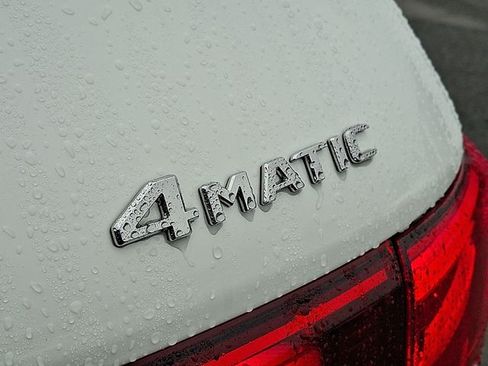 Used 2026 Mercedes-Benz GLB 250 4MATIC image 26