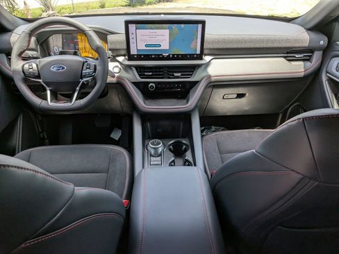 New 2026 Ford Explorer ST RWD image 11