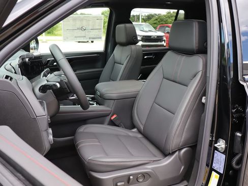 New 2026 Chevrolet Tahoe RST w/ Sun And Tow Package AWD/4WD image 14