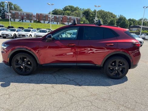 Used 2023 Buick Envision Essence w/ Sport Touring Package AWD/4WD image 4