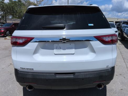 Used 2019 Chevrolet Traverse LT FWD image 6