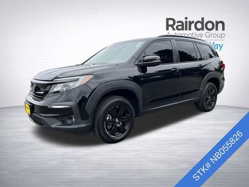 Used 2022 Honda Pilot TrailSport image 3