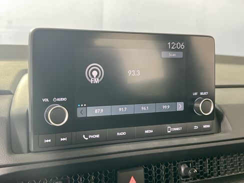 Used 2023 Honda CR-V Sport image 14