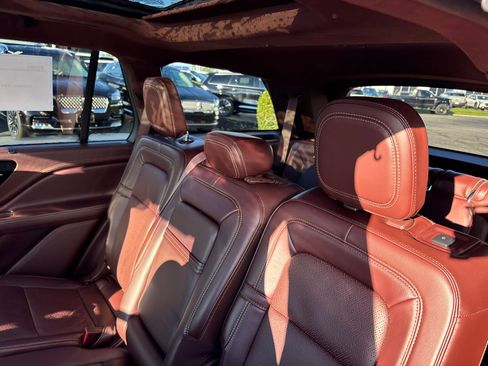 Certified 2023 Lincoln Aviator Black Label w/ Dynamic Handling Package image 28