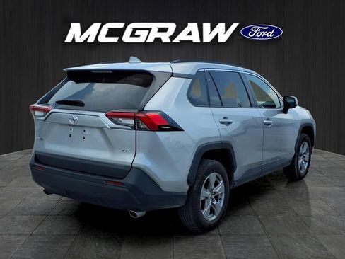Used 2024 Toyota RAV4 XLE FWD image 5