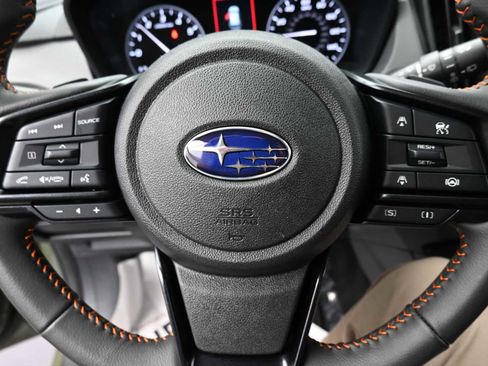 Used 2025 Subaru Crosstrek 2.5i Limited w/ Popular Package #3A image 5