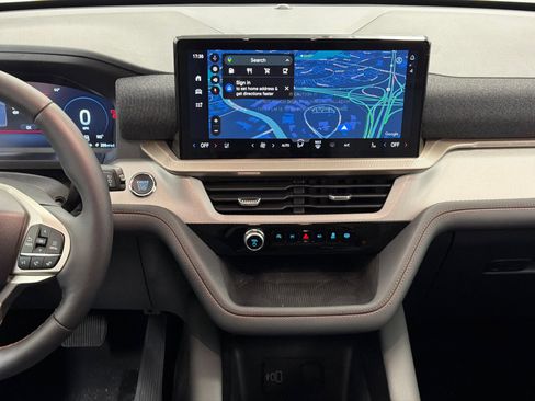 New 2026 Ford Explorer Active w/ Active Comfort Package image 19