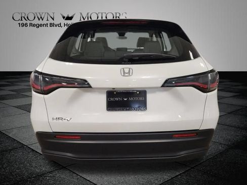 Used 2024 Honda HR-V LX image 4