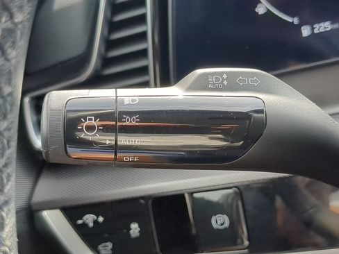 Used 2023 Kia Sportage SX FWD image 26