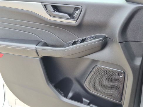 Used 2023 Ford Escape Active FWD image 21