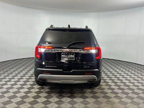 Used 2023 GMC Acadia SLT image 12