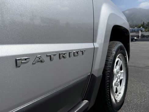 Used 2016 Jeep Patriot Sport image 10