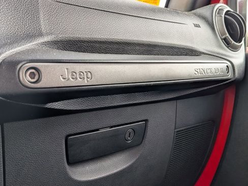 Used 2016 Jeep Wrangler Sport w/ Quick Order Package 24S image 12