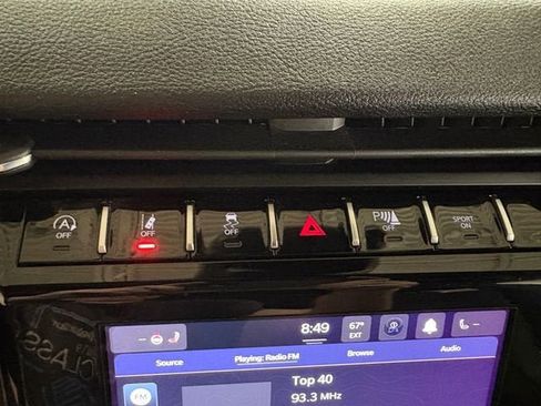 Used 2023 Jeep Grand Cherokee L Laredo AWD/4WD image 18