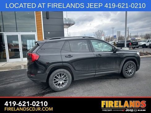 Used 2020 GMC Terrain SLE w/ Driver Convenience Package image 27