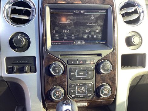 Used 2014 Ford F150 Platinum image 21