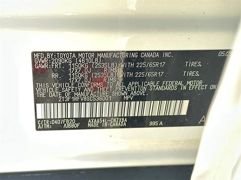 Certified 2025 Toyota RAV4 LE image 31