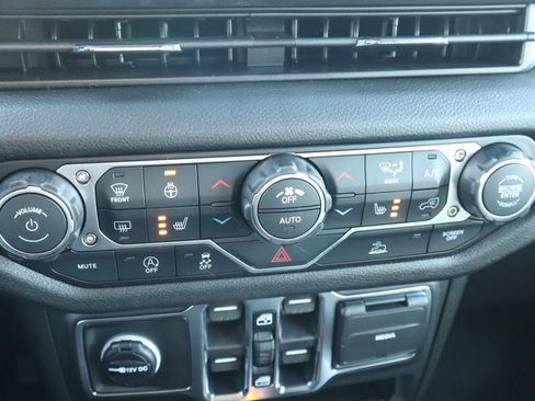 New 2026 Jeep Wrangler Sport S image 7