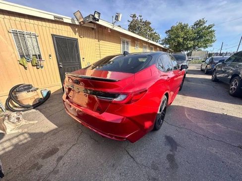 Used 2025 Toyota Camry XSE image 3