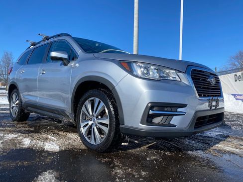 Used 2019 Subaru Ascent Premium image 31