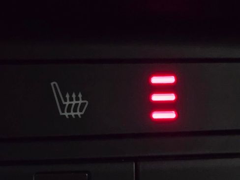 Used 2022 Dodge Durango GT image 9