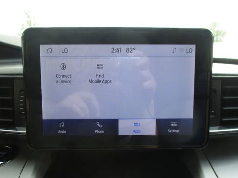 Used 2024 Ford Explorer XLT w/ Equipment Group 202A AWD/4WD image 24