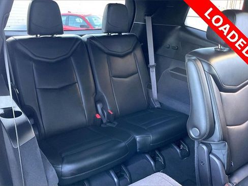 Used 2025 Cadillac XT6 Premium Luxury image 35