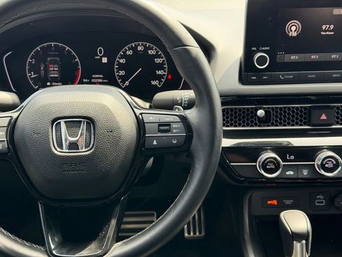 Used 2023 Honda Civic Sport image 28