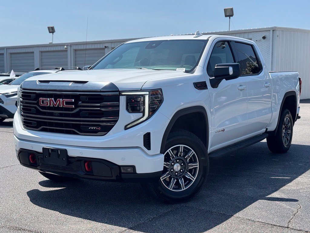 Used 2024 GMC Sierra 1500 AT4 w/ AT4 Premium Package AWD/4WD image 6