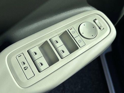 New 2026 Hyundai Santa Fe SE image 47