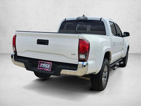Used 2019 Toyota Tacoma SR5 RWD image 5