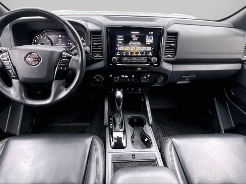 Used 2022 Nissan Frontier PRO-4X w/ Pro-4X Premium Package image 16