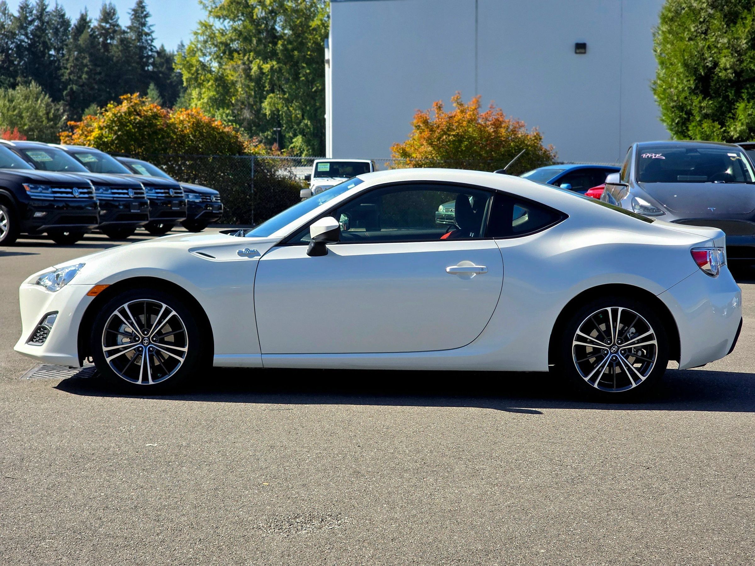 Used 2013 Scion FR-S RWD image 9
