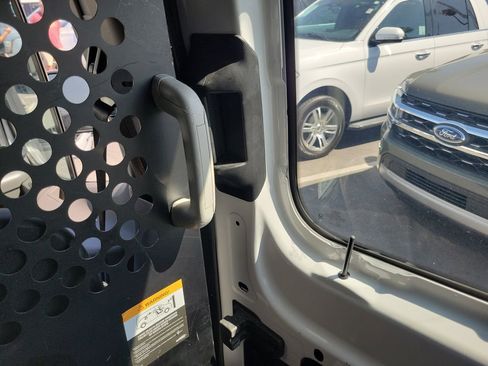 Used 2024 Ford Transit 250 Low Roof w/ Exterior Upgrade Package image 12